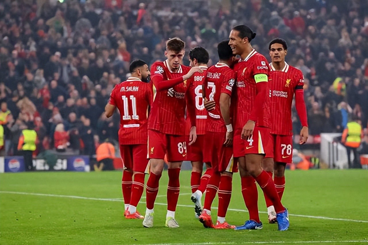 爱游戏APP-包含欧洲杯战队状态火热，誓夺总冠军的词条