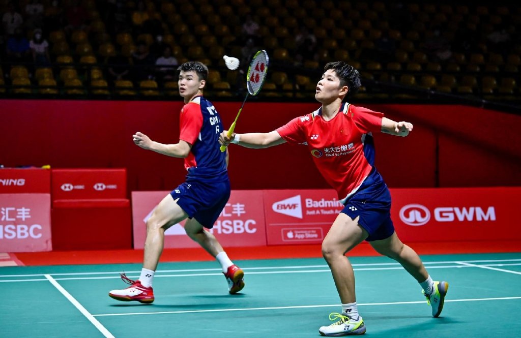 泰国队险胜法国队，郑思维刷新纪录