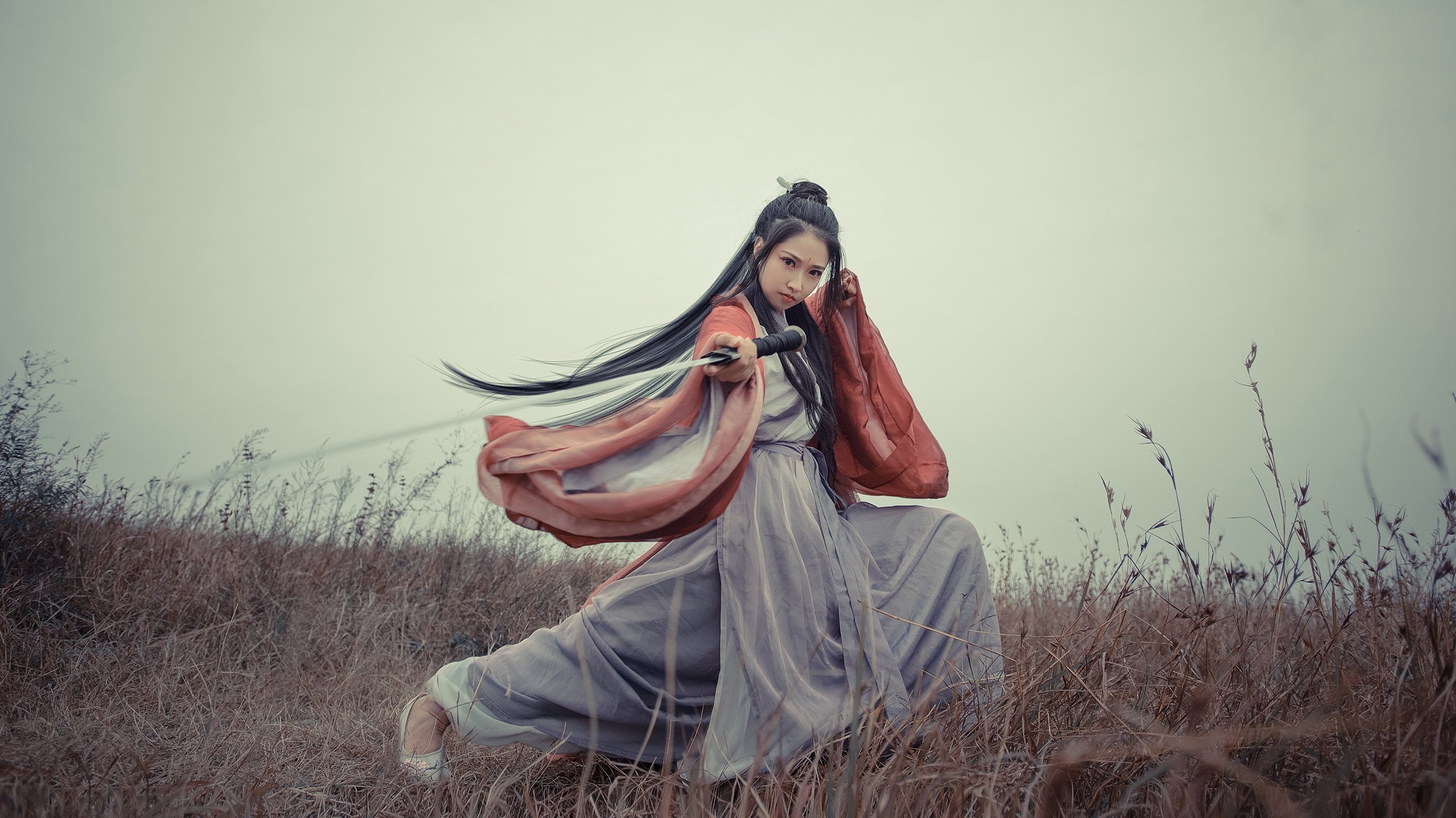 爱游戏-戈贝尔擎天一柱，江苏风暴碾碎广州！一场史诗级防守秀征服赛场！