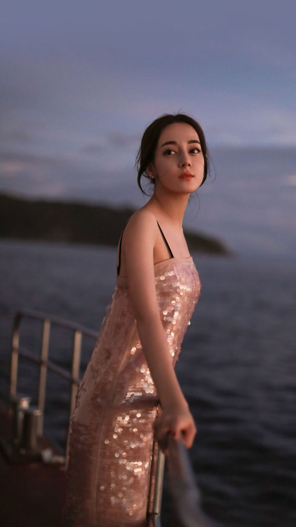 三分雨淹没麦迪逊!哈登化身后场魔术师,开拓者连续得分狂潮压制尼克斯