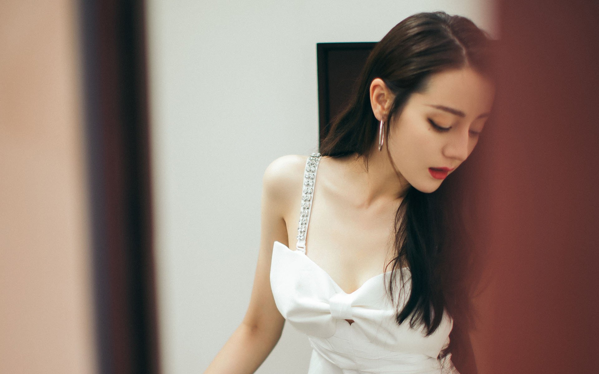 当季后赛变成个人秀，马克西11记三分射穿广厦，掘金末节狂飙18-0完美收官